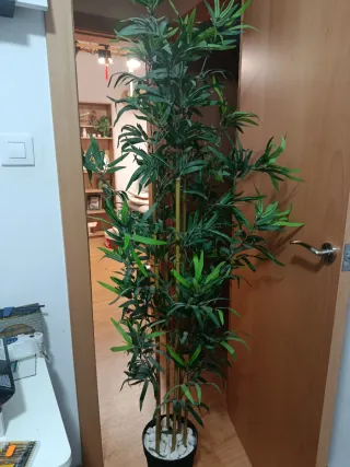 Planta de bambú artificial