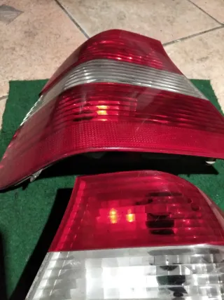 Pareja Faros Traseros BMW E46 Sedán