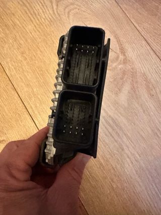 Centralita MV Agusta Rivale 800