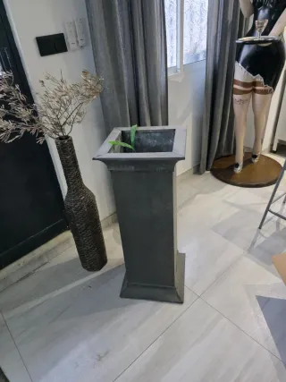 Columna decorativa, jarrón 130cm