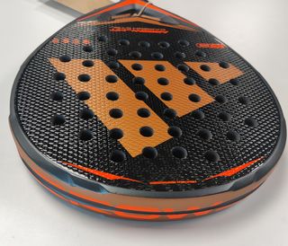 pala padel Adidas Arrow Hit Carbon Ctrl 2026 nueva
