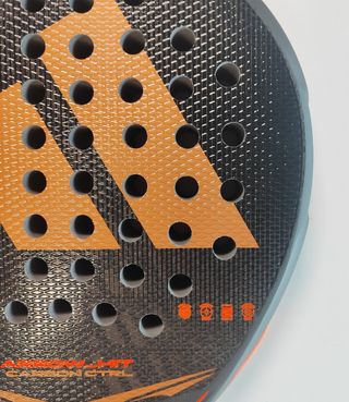 pala padel Adidas Arrow Hit Carbon Ctrl 2026 nueva