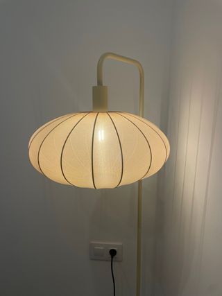Lámpara de pie Japandi tela y metal