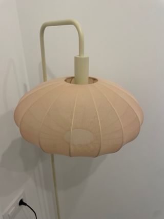 Lámpara de pie Japandi tela y metal