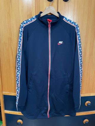Chaqueta Larga Nike Talla XL