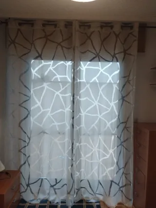 Cortinas blancas