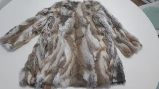 Abrigo piel de conejo precioso