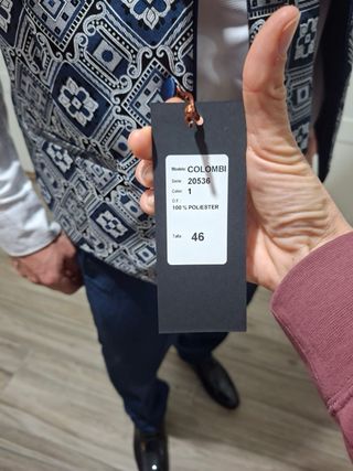 Traje de Novio Azul Elegante Moderno