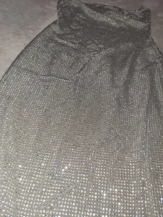 Vestido Zara brillos plateado ocasión especial