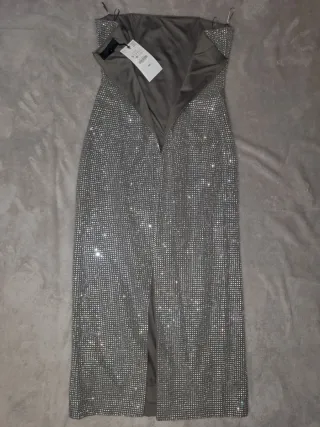 Vestido Zara brillos plateado ocasión especial
