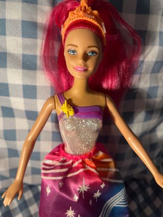 Barbie Princesa Luces Arcoiris.