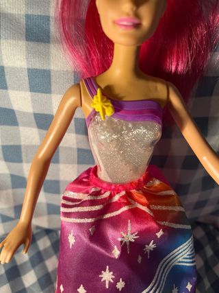 Barbie Princesa Luces Arcoiris.