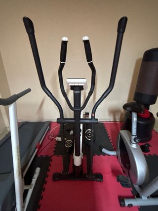 Lote: Cinta, Elíptica, Bicicleta y Saco Boxeo