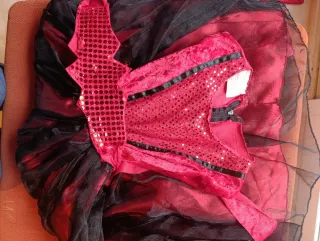 Varios vestidos disfraz niña