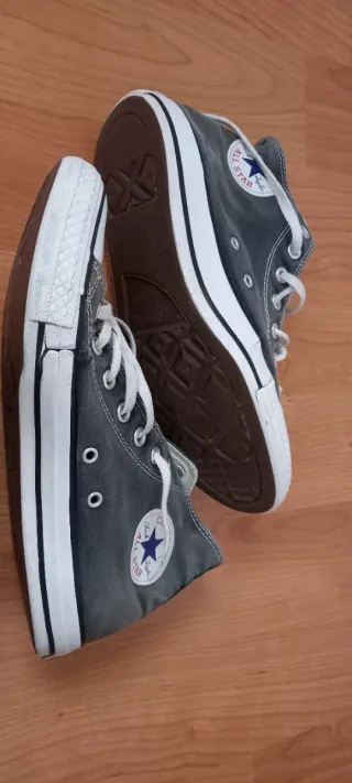 Zapatillas Converse grises talla 41.5