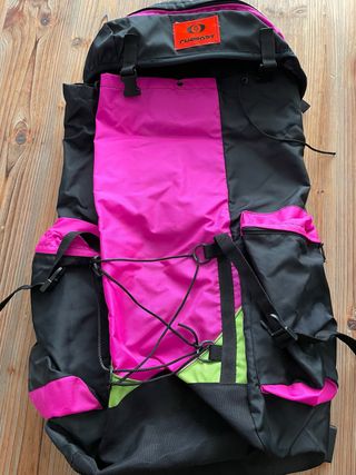 Mochila de camping tamaño medio