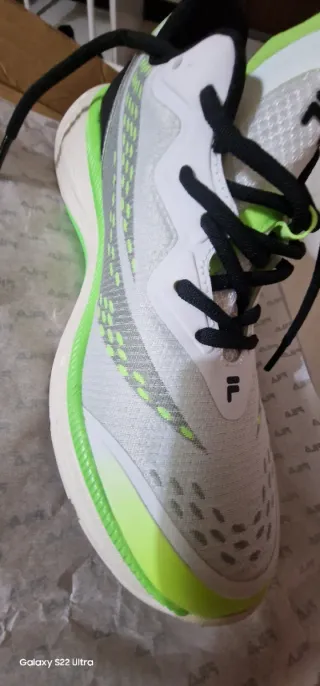 Fila BERYLLIUM Scarpe da Ginnastica Verdi e Bianch