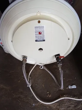 Termo eléctrico Equation 200 litros