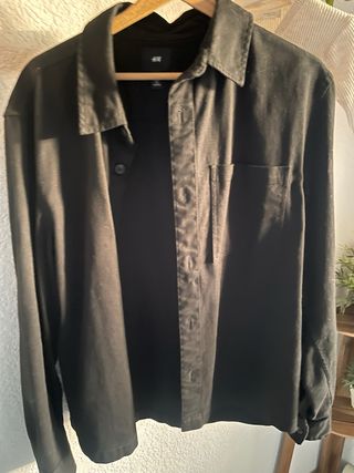 Camisa H&M Negra