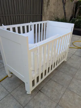Cuna de bebé completa