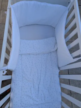 Cuna de bebé completa