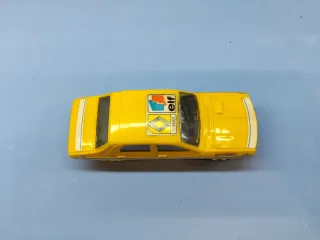 Scalextric Renault 12 Amarillo