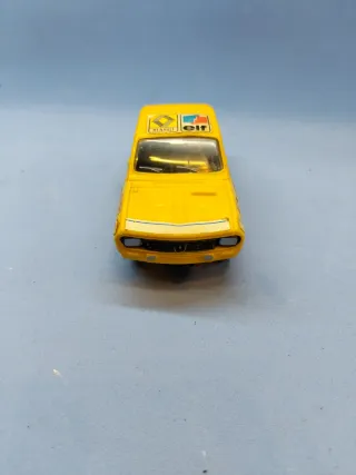 Scalextric Renault 12 Amarillo