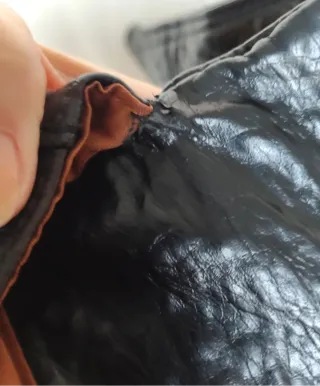 Borsa grande a mano e tracolla