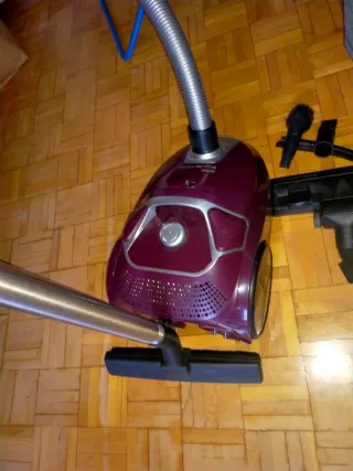 Aspiradora Rowenta Compact Power