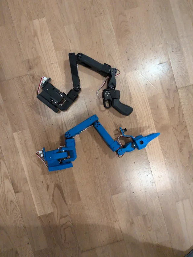 Brazo robótico kit SO-ARM100 6 axis robotic arm