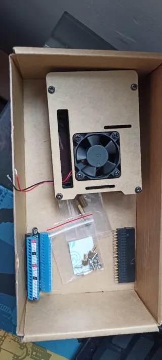 Carcasa y accesorios Raspberry 4 Modelo B