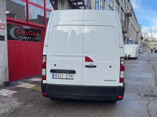 Renault Master L2 H2 con rampa integrada