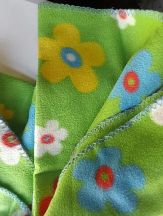 Manta infantil flores