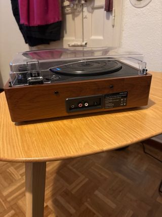 Tocadiscos Vinilo Marrón y Negro