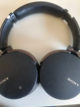 Auriculares Bluetooth Sony MDR-XB950BT