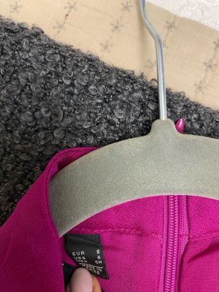 Vestido rosa sin mangas