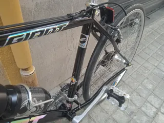 Bicicleta Giant Gravel