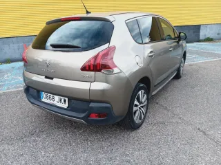 Peugeot 3008 2015