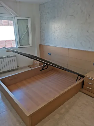 Canapé 150x200 (solo somier y bisagras).