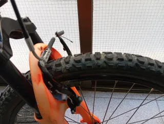 Bicicleta BTWIN Rockrider 24 Negra/Naranja