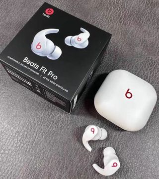 Auricolari Beats Fit Pro Bianchi