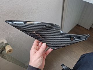 Detalles carbono Suzuki GSX-R 600