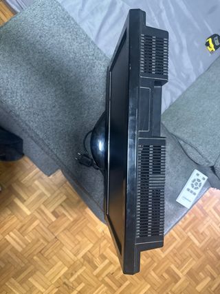 Televisor OKI Negro OJO No lleva mando precio Fijo