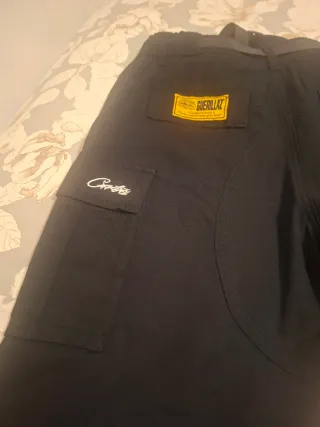 Pantalón cargo chico negro