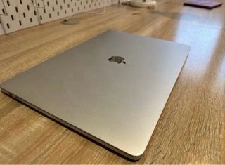 MacBook Pro 15 2017 16GB 256GB SSD Plata