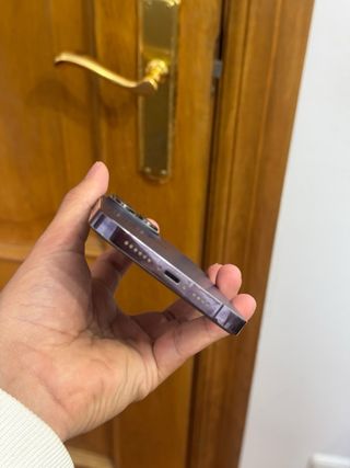 iPhone 14 Pro Max Morado