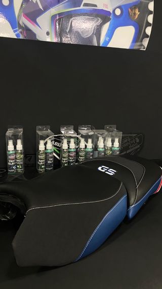 TAPIZADO PERSONALIZADO BMW GS