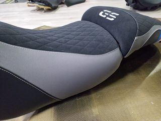 TAPIZADO PERSONALIZADO BMW GS