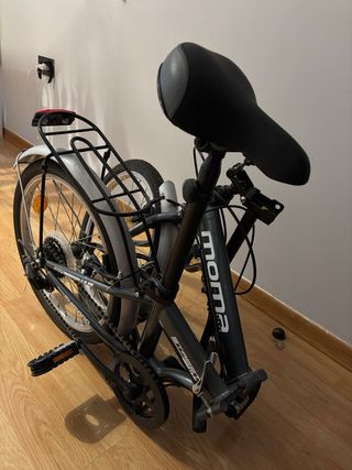 Bicicleta MOMA plegable. La vendo por mudanza.