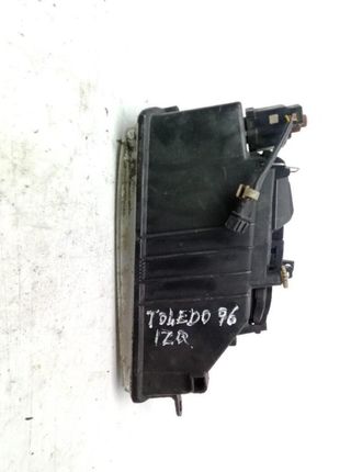 Seat 20510558 faro izquierdo toledo i (1l)